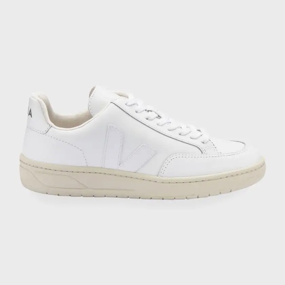 Veja Shoes - NWT VEJA V-12 Classic Court Low-Top Sneakers